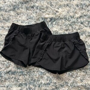 Old Navy Active Girls Black Shorts with Ruffle - S 6-7